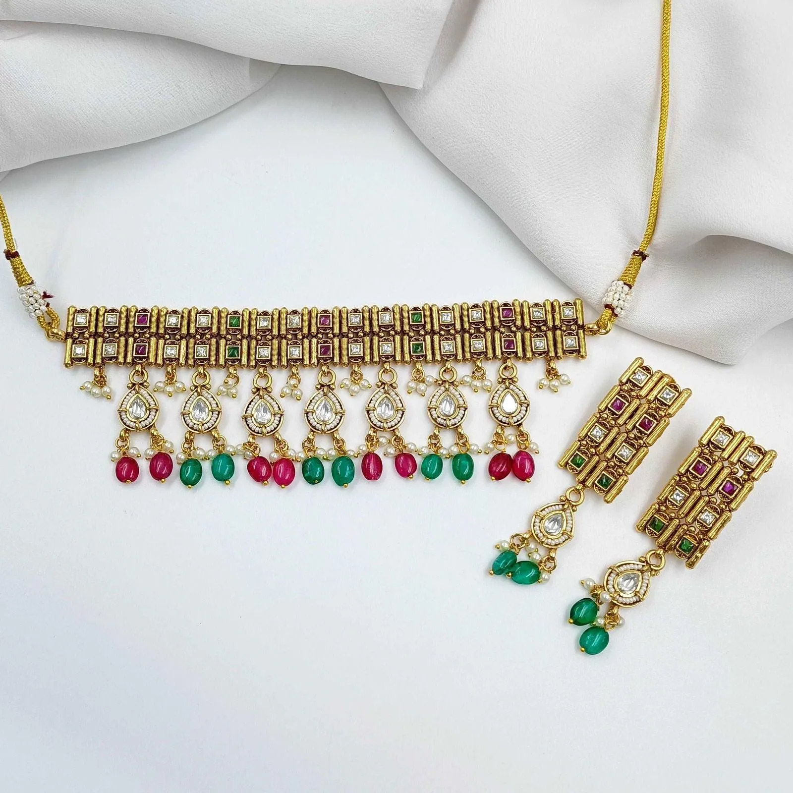 Adorable Designer Choker Set