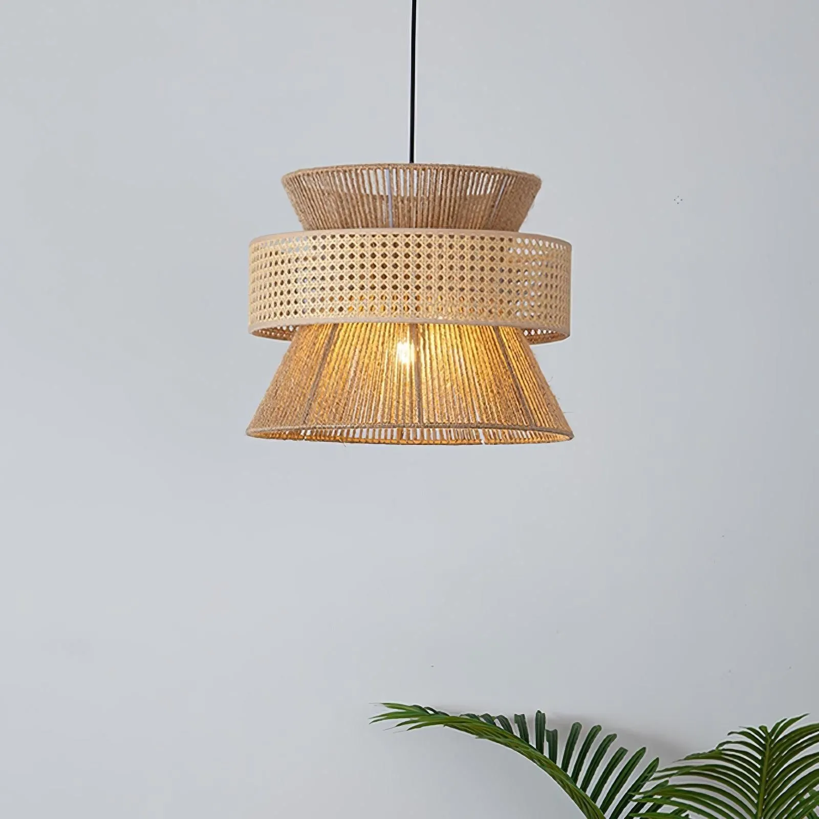 BambooLuxe Light - Italienische Bambus Rattan Pendelleuchte